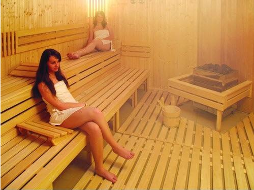Xông hơi khô hay ướt tốt hơn ? 