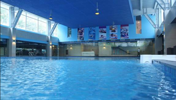 Mách bạn quy trình thi công bể bơi