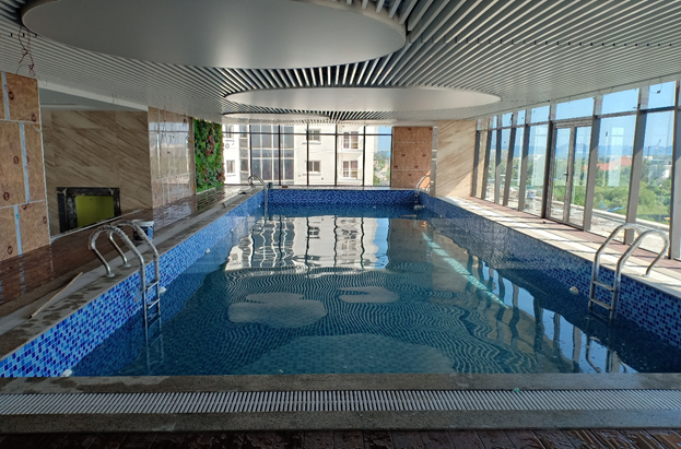 Thi công bể bơi tầng 5 khách sạn Marina tại Bãi Cháy, Quảng Ninh