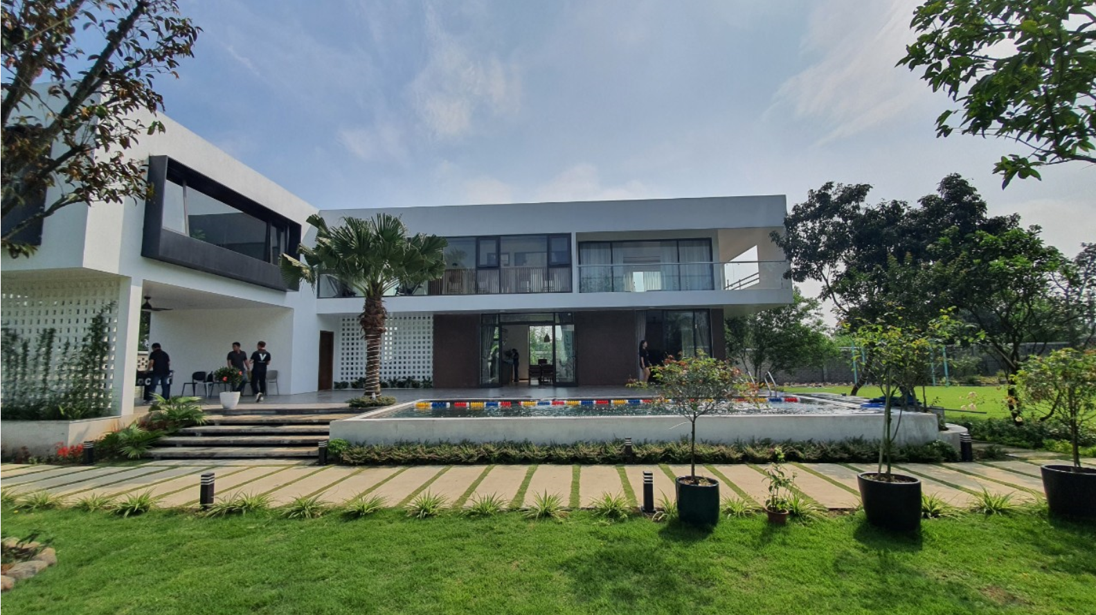 Thi Công Bể Bơi 32m2 Villna Nghỉ Dưỡng Tại Sơn Tây