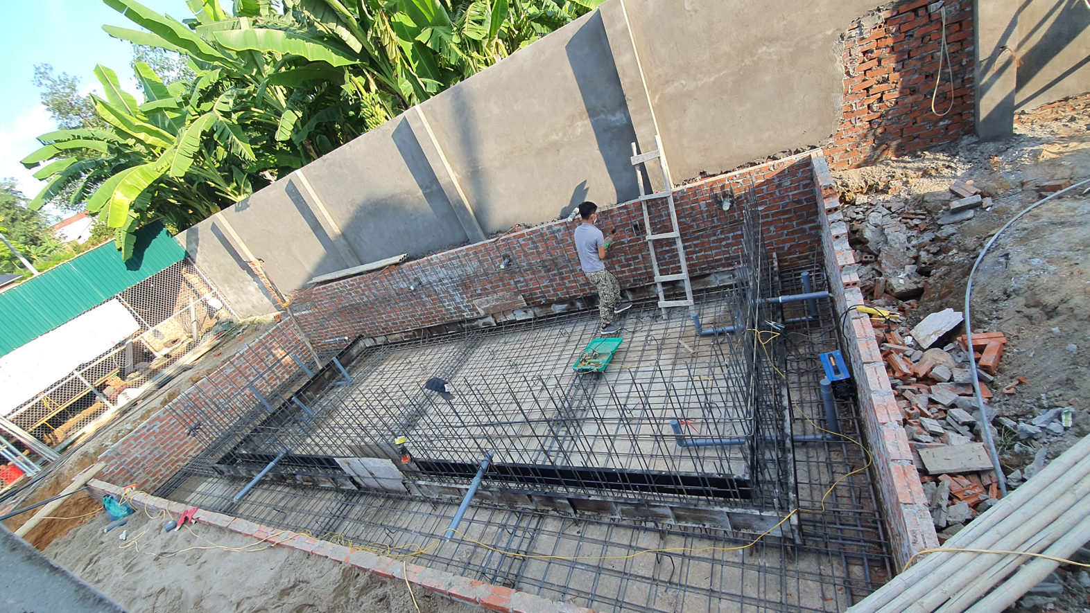 Thi công lắp đặt bể bơi tại Việt Trì 