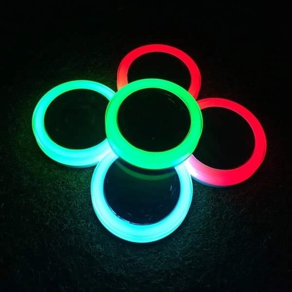 Đèn led năng lượng mặt trời thả dưới đáy bể bơi